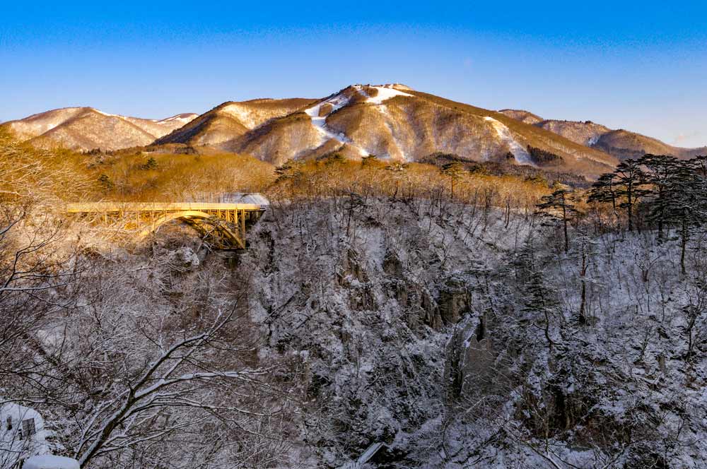冬の鳴子峡
